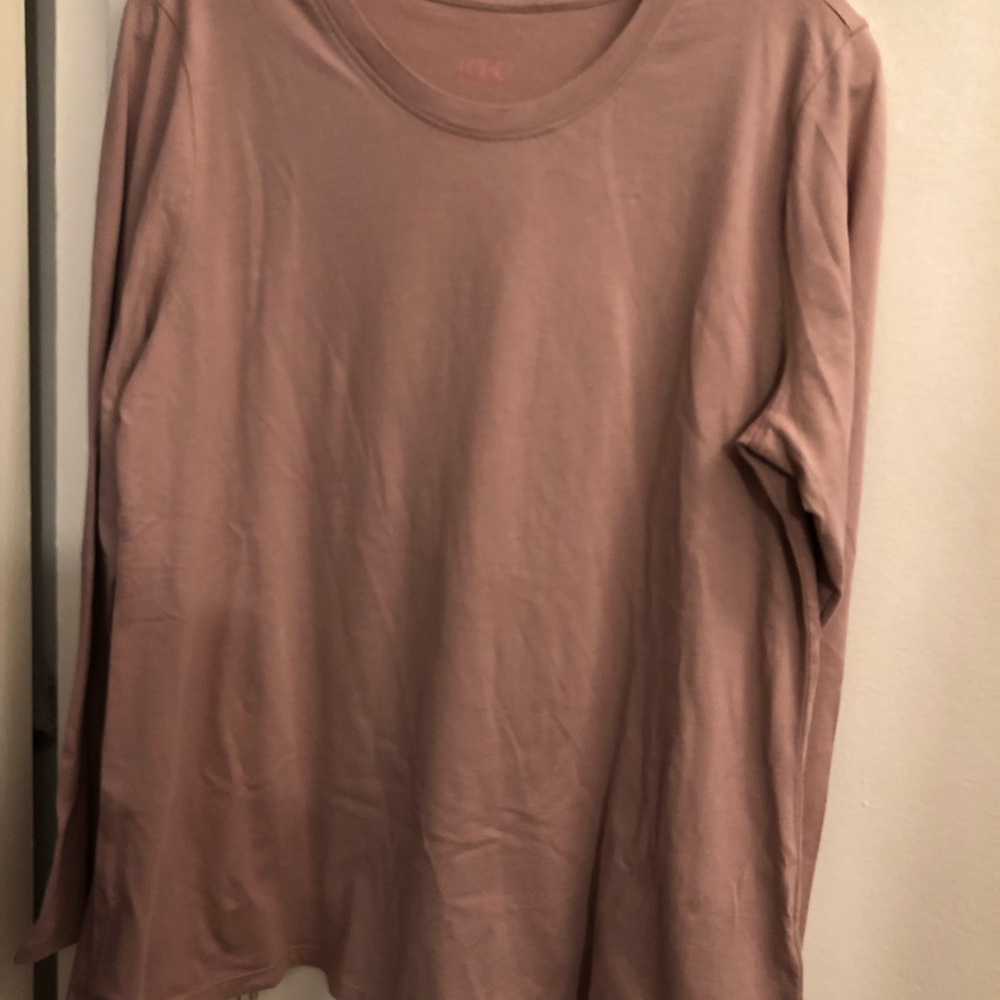 LOGO by Lori Goldstein Long-Sleeve Crewneck in Dusty Mauve